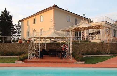Certaldo Villa | Luxury Tuscany Villa Rental for 18 people