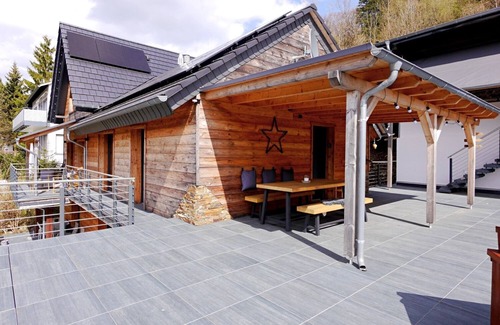 Schwalefeld Apartamento | Luxury vacation apartment "Jägerheim" Alte Försterei (Old Forester's House)