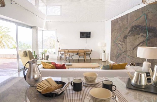 Hermigua Casa | Luxury vacation home with huge terrace