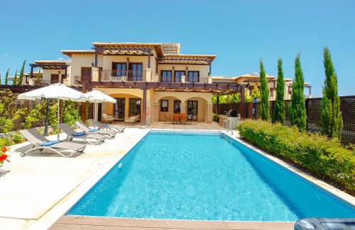 Aphrodite Hills Villa | Luxury Villa AJ 06 with Private Infinity Pool and Hot Tubs, Aphrodite Hills Resort