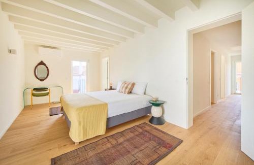 Paco De Arcos Villa | Luxury Villa by the Sea w Salty Pool, by TimeCooler