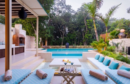 Área de Playacar Fase II Villa | LUXURY VILLA FOR UP TO 16 GUESTS - 5 MINUTES FROM THE BEACH BY CAR