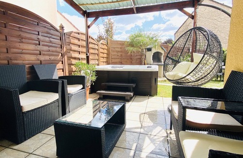 Roissy-en-Brie Casa | Luxury villa