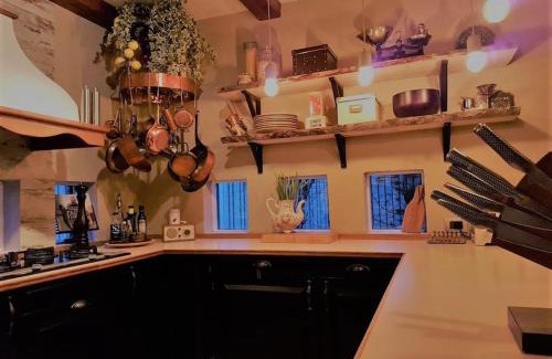 Hafnarfjordur Villa | Luxury Villa, hot & cold tub for 8 person