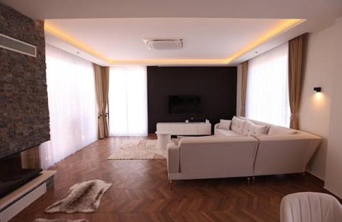 Dosemealti Villa | Luxury Villa in Döşemealtı