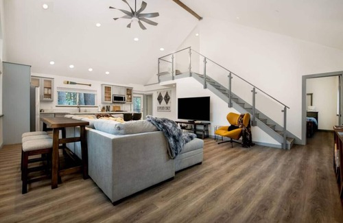 Alta Condominio | Luxury Villa in Sierra Mountains