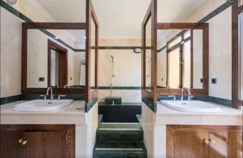 Puerto Banus Villa | Luxury Villa On Mistral Beach, Puerto Banus.