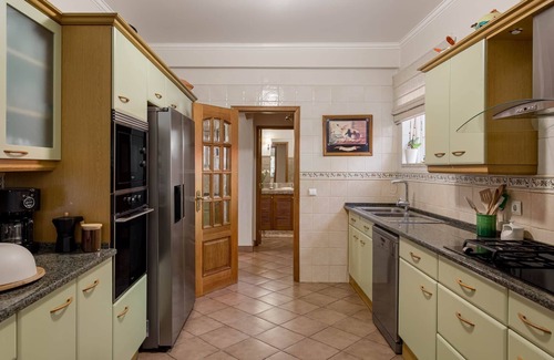 Zambujal Villa | Luxury Villa Sesimbra BreakFast Pool Tennis