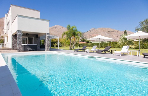 Partanna Villa | Villa de lujo SPA Mondello
