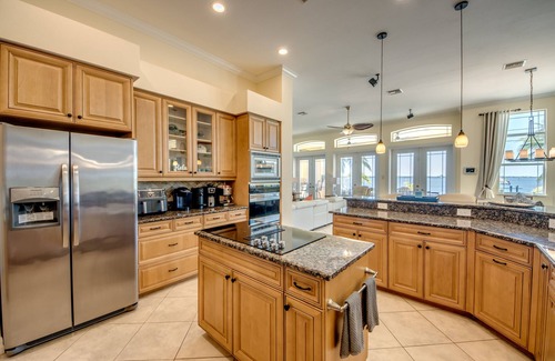 Yacht Club Villa | Luxury villa with 6 bedroom, privat pool and hot tub, stunning view, river