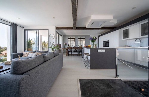 Benalmádena Villa | Luxury Villa with Sauna and Heated Pool for 14PAX!