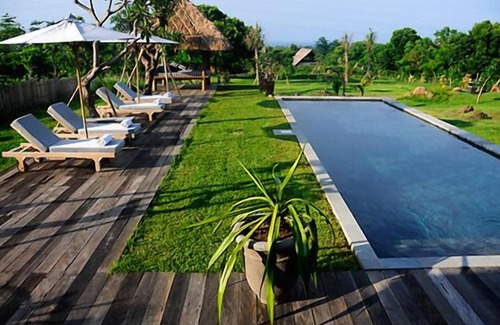 Tua Villa | Villas de lujo con vistas de ensueño y grandes jardines tropicales