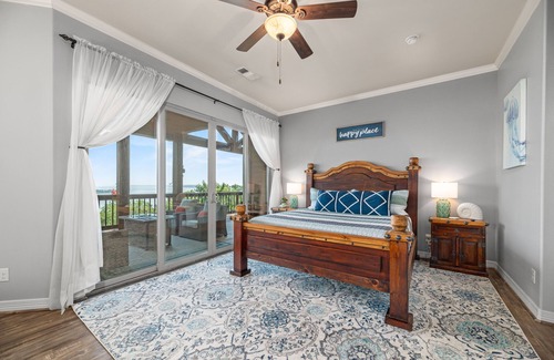 Pottsboro Casa | Luxury Waterfront Lakehouse on Texoma!