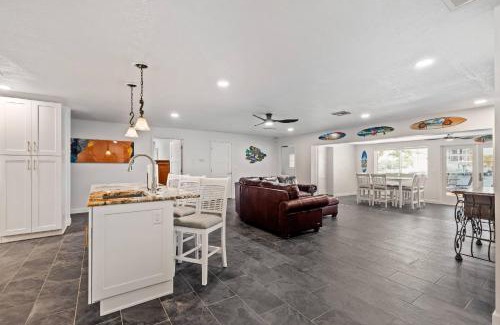 Port Richey Casa | Luxury Waterfront Oasis