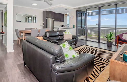 Cairns North Apartamento | Luxury Waterfront Spectacular Oasis in the City