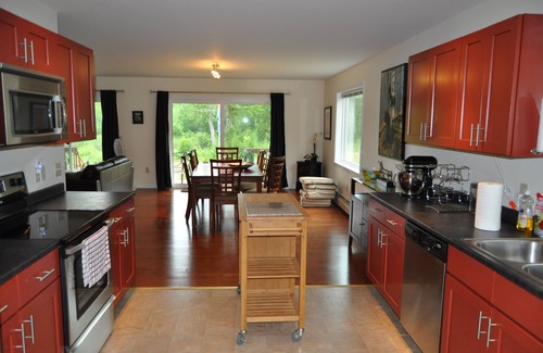 Glenburn Casa | Luxury Wood Resort con acceso al lago, cerca de la ciudad, ideal para familias, duerme 8-12