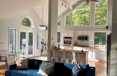 Zena Casa | Luxury Woodstock Family Retreat with pool/hot tub