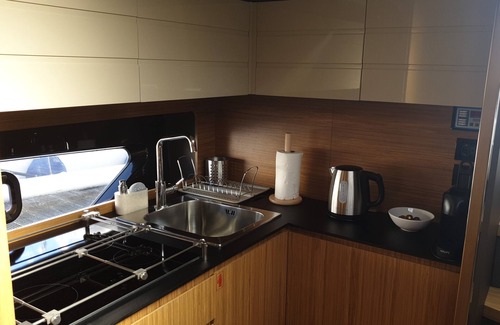 Cascais Alquiler De Eote | Luxury yacht in a romantic place
