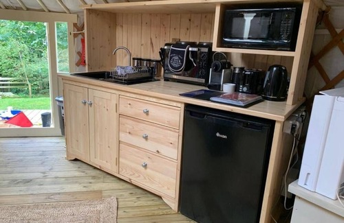 Hulme End Alquiler De RV | Luxury Yurt with Hot-Tub, Peak District, Derbyshire