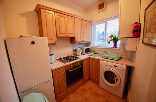 Lymm Apartamento | Lymm Village Apartment
