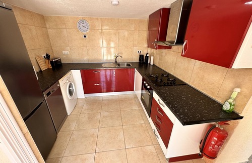 Benidorm Villa | LYNROYS VILLA EN BENIDORM Playa PiscinaTable Jacuzzi MesaTenis Golf familia