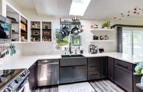 Picnic Point-North Lynnwood Casa | Lynwood Vacation Rental w/ Outdoor Living Galore!