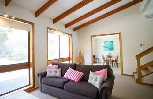 Point Lonsdale Apartamento | LYTTON - CON NUEVA COCINA Y BAÑOS - Y CUBIERTA DE SOL