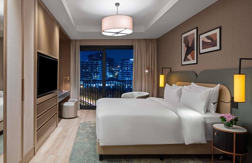 Kagithane Hotel | Mövenpick Living Istanbul Saklivadi