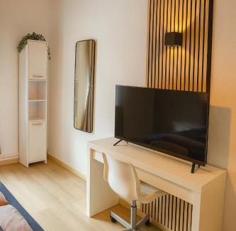 Center Apartamento | Möwenklang - Wohnung an der KW-Brücke gegenüber vom Südstrand