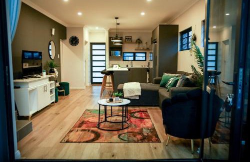 Port Elizabeth Casa | M-Stay on Baywest