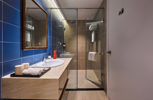 Ben Thanh Hotel | M Village Hotel Nguyen Du