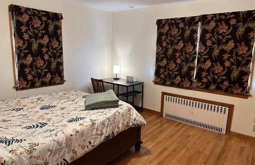 New Brunswick Casa | M2 Comfortable Room near Rutgers U, hospitals