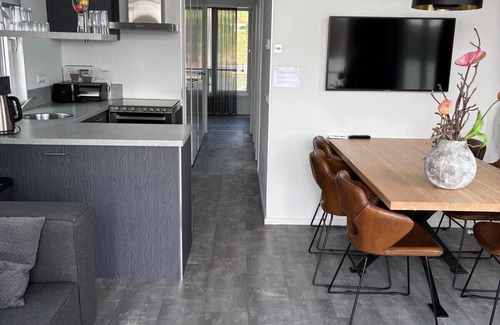 Ohe en Laak Alquiler De Eote | Maasterp - Woonboot 14