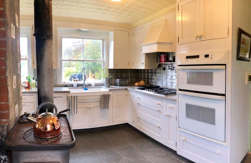 Marble Dale Apartamento | Estancia en granja con dormitorio en suite,