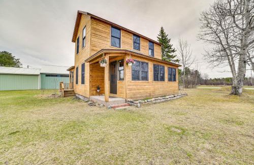 Mackinaw City Casa | Mackinaw City Getaway - 3 Mi to City Beach!