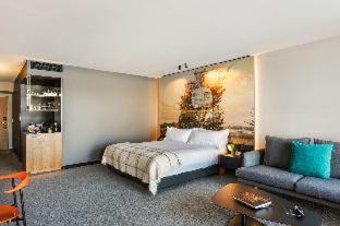 Sullivan's Cove Hotel | MACq 01 Hotel