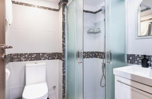 Larnaca City Centre Apartamento | Made with love 1-BR Apt By Finikoudes Beach