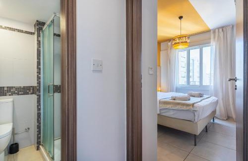 Larnaca City Centre Apartamento | Made with love 1-BR Apt By Finikoudes Beach