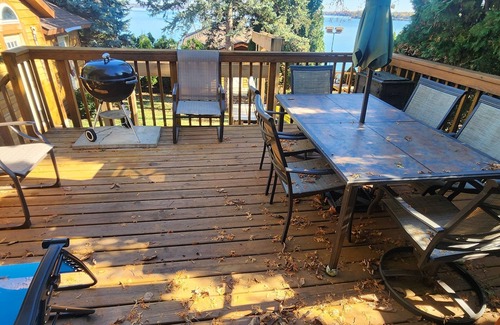 Stoughton Cabaña | Madison / Stoughton 3 BR / 3 BA Lago Kegonsa Cottage