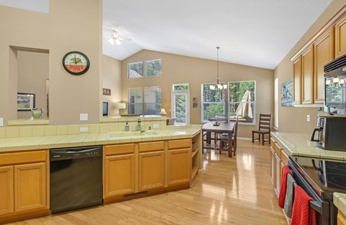 Plumas Eureka Estates Casa | Madora Creek House - 460 Sequoia Circle