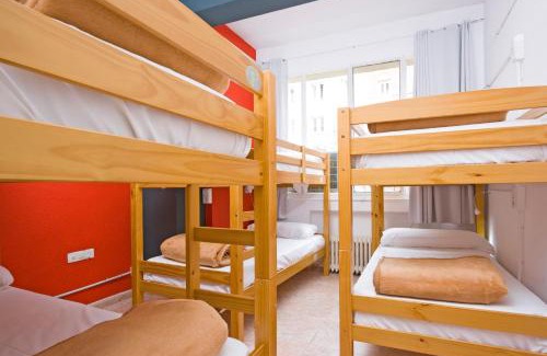 Sol Hostal | MadVibes Hostel Gran Vía