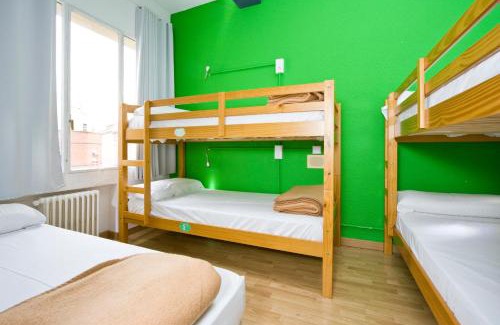 Sol Hostal | MadVibes Hostel Gran Vía