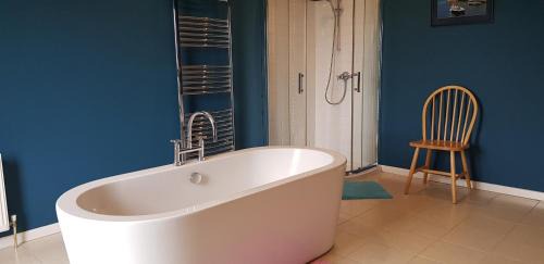 Ballycastle Cama Y Desayuno | Maghernahar House B&B