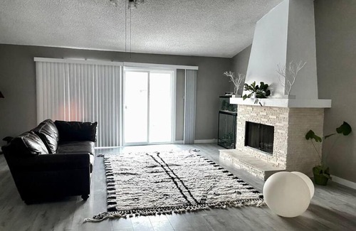 Cathedral City Casa | Magical Desert Oasis Retreat