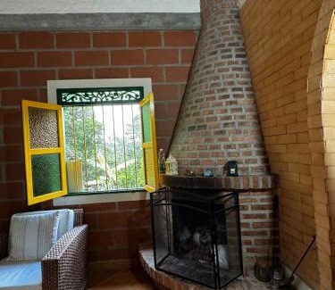Medellin Apartamento | Magical farmhouse near Arví Park