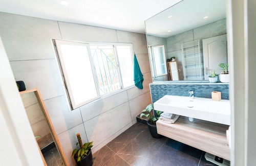 Arcangues Villa | Magnificent Villa of 180m2, spa and quiet forest