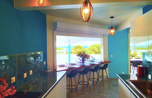 Tartane Villa | Magnificent F6 villa by the sea, 15 m swimming pool, 7 min walk from the beach