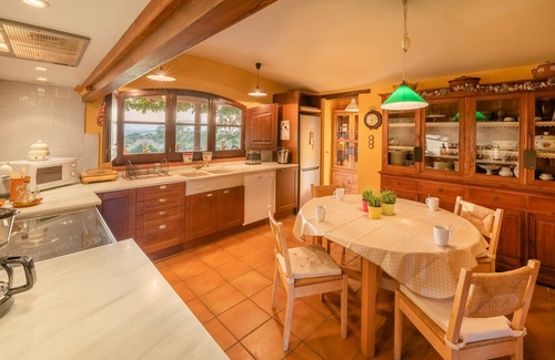 Garriguella Casa | Magnífica masía a 13 minutos de las mejores playas de la Costa Brava