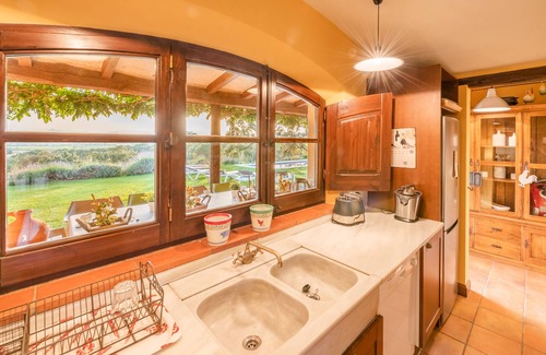 Garriguella Casa | Magnífica masía a 13 minutos de las mejores playas de la Costa Brava