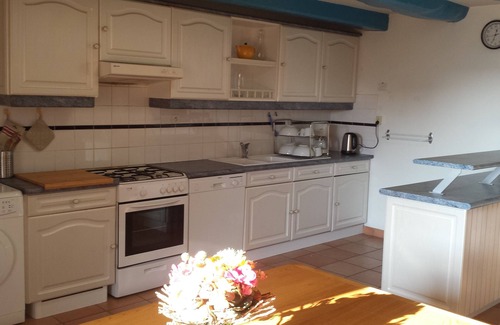 Etel Casa | Magnificent longère with wooded grounds, a stone's throw from the ocean - 4 beds, 6 pers